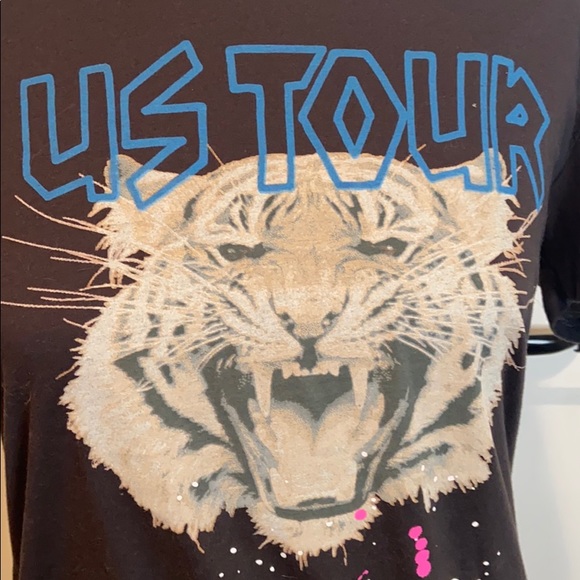 NWT Chaser Black Tiger Short Sleeve Band Tee - Picture 2 of 5